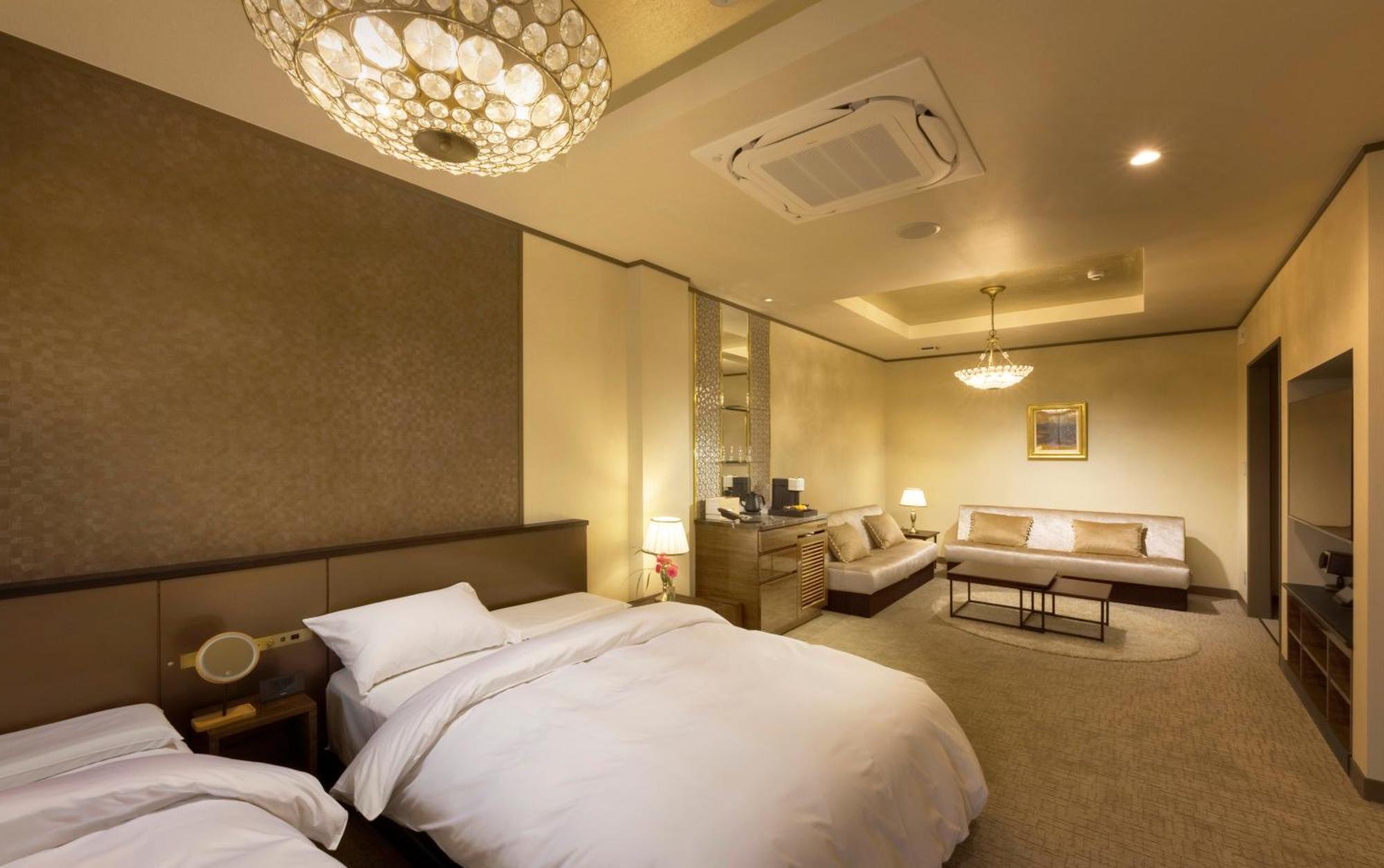 Katakura Silk Hotel Suwa  Exterior photo
